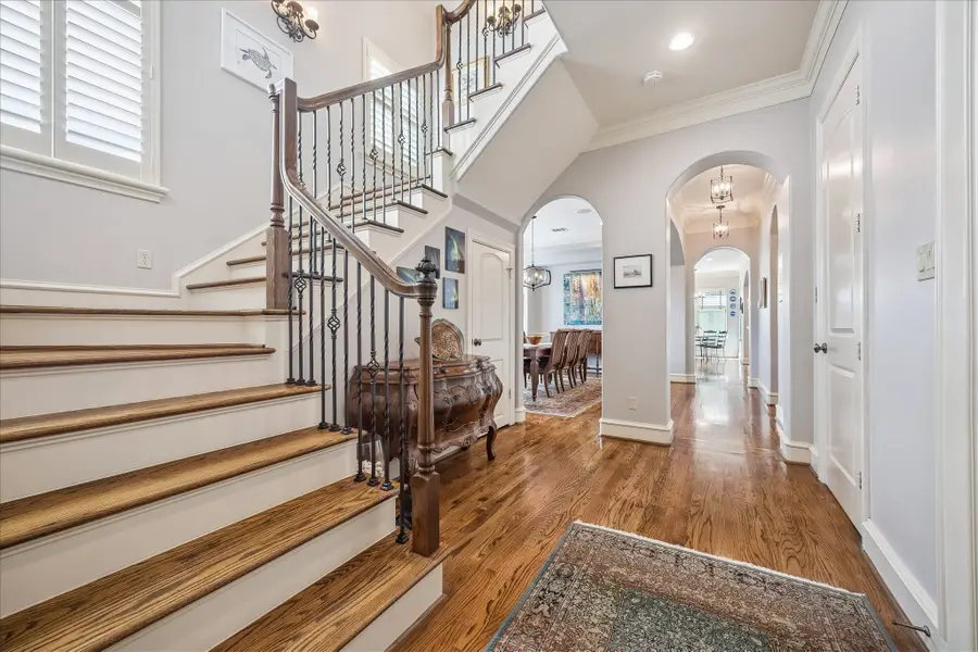 24 Hackberry Lane #B, Houston, TX 77027 - #2