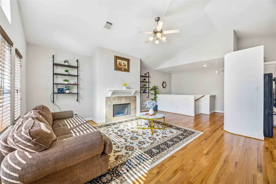 3635 Main Plaza Drive, Houston, TX 77025 - #2