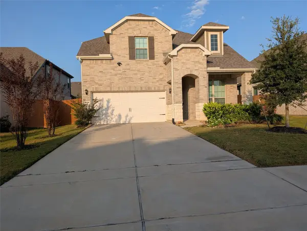 7319 Woodlark Ridge Drive, Katy, TX 77493