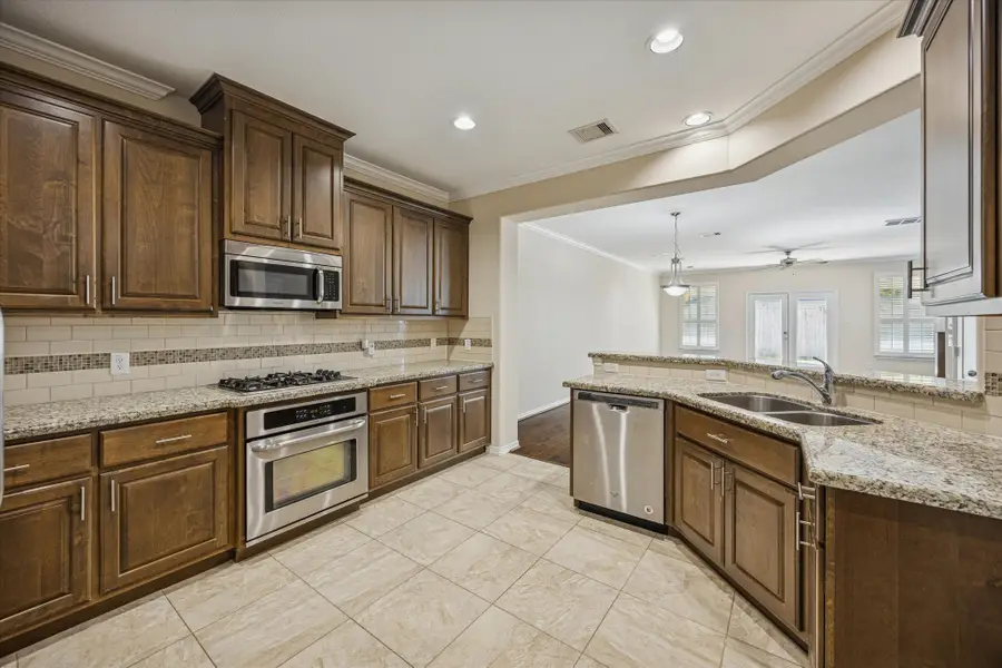 1113 Peden Street #B, Houston, TX 77006 - Image #3
