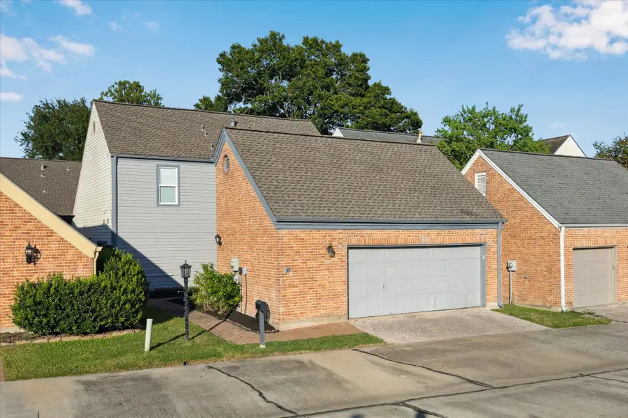 7671 Ameswood Road, Houston, TX 77095 - Image #3