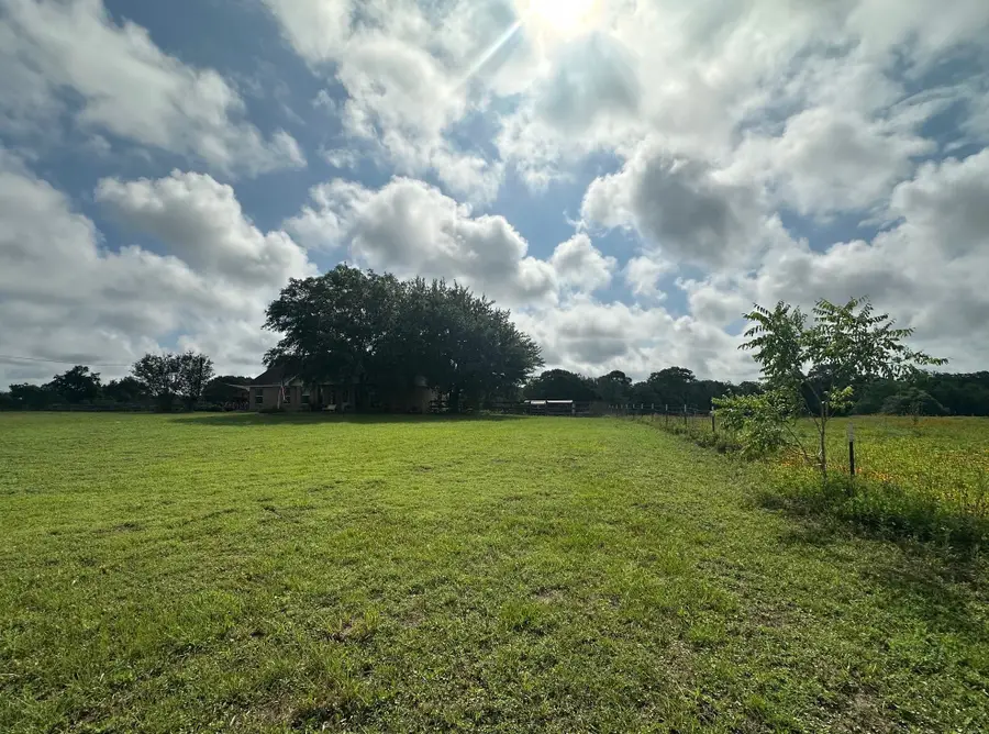 6220 Mill Creek Road, Cat Spring, TX 87933 - #2