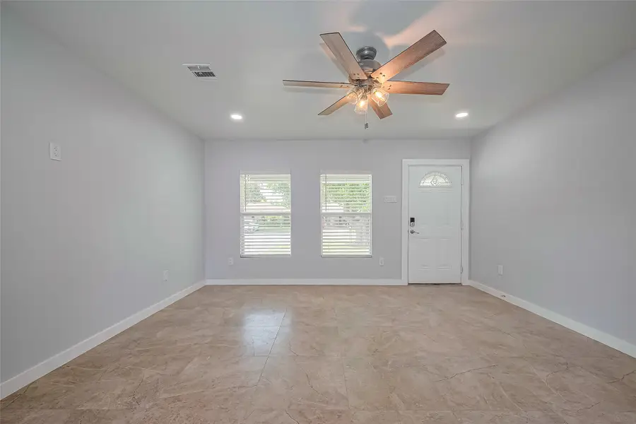 52 Penway Street, Houston, TX 77022 - #2