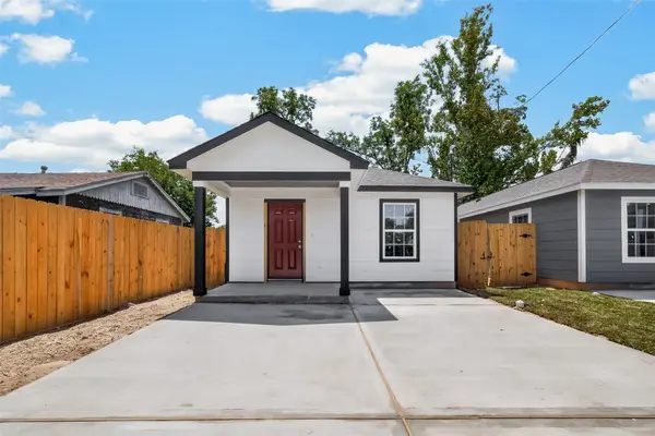 7414 S Hall Street, Houston, TX 77028