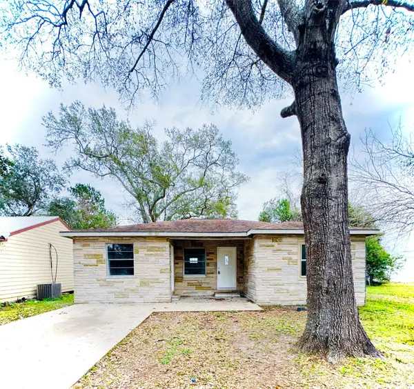 1824 Reese Street, Liberty, TX 77575