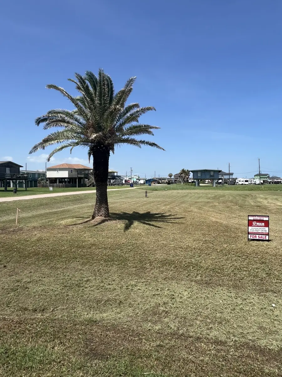 310 Jettyview Road, Surfside Beach, TX 77541 - #2
