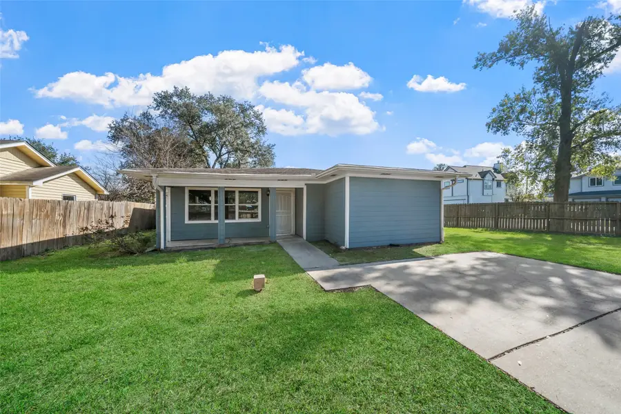 7019 Sur Court, Houston, TX 77033 - Image #2