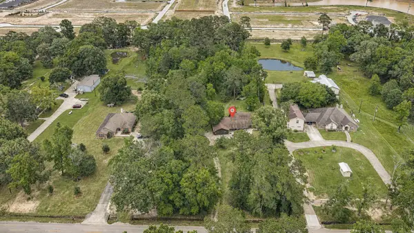 6B Davidson Lane, Huffman, TX 77336