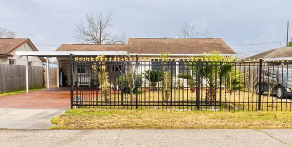 13347 Indianapolis Street, Houston, TX 77015