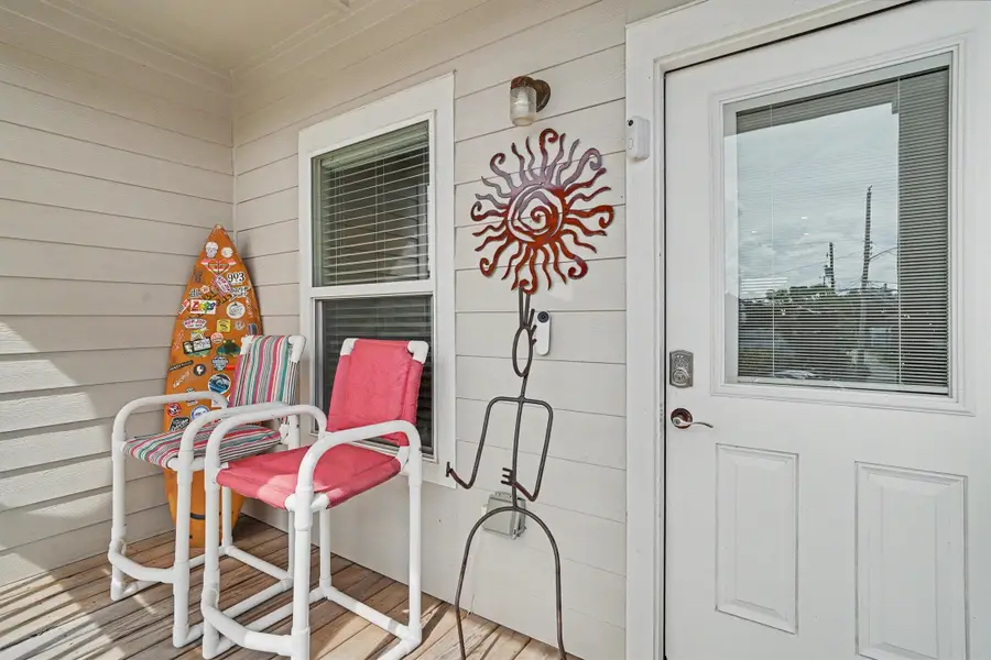 710 35th Street, Galveston, TX 77550 - #2