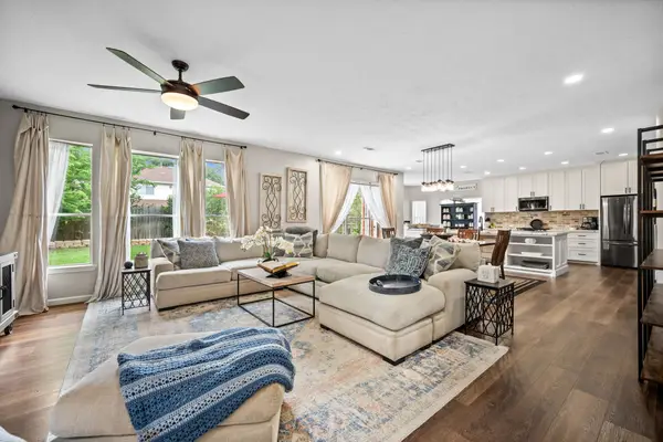 814 Legend Spring Drive, Katy, TX 77494