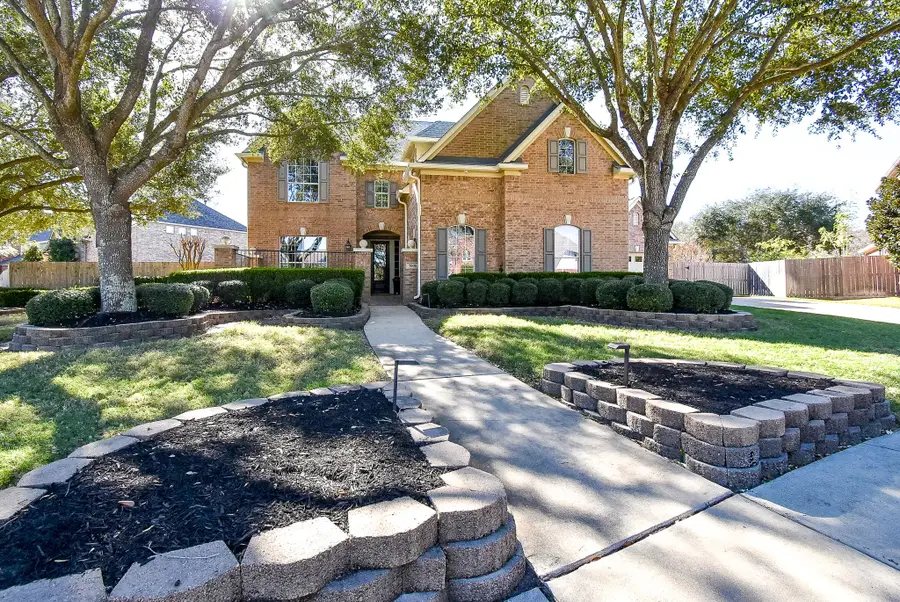 7606 Hampden Court, Sugar Land, TX 77479 - Image #2