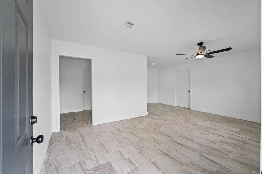6134 Belmark Street, Houston, TX 77033 - #2