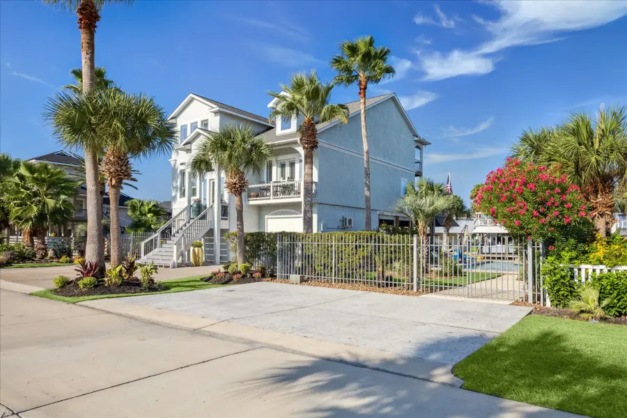 241 Tamana Drive, Galveston, TX 77554 - #2