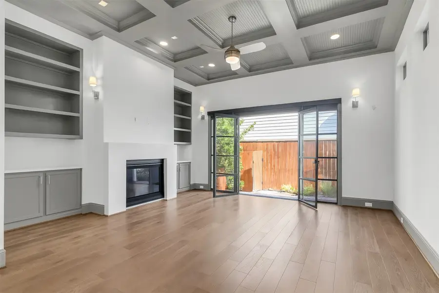 1906 W 25th Street, Houston, TX 77008 - #2