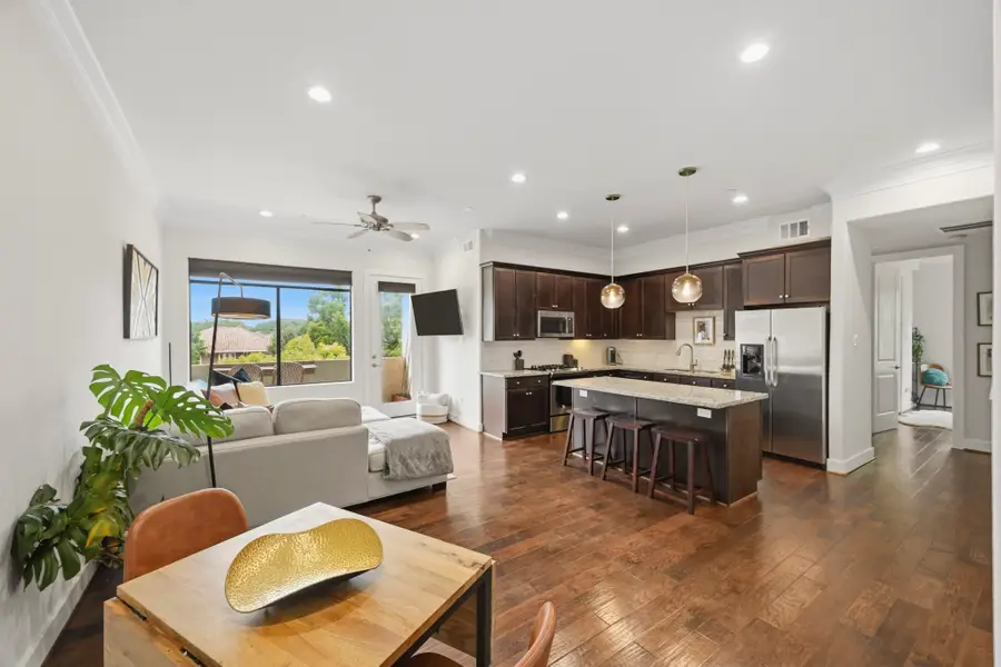 510 Lovett Boulevard #301, Houston, TX 77006 - #2