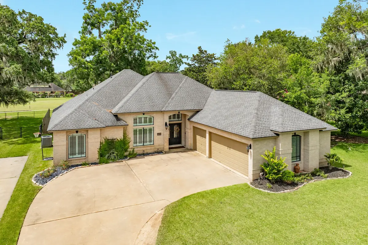 2286 Riverside Drive, West Columbia, TX 77486 - #1