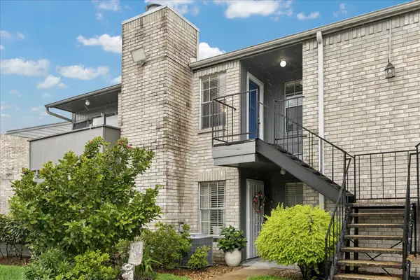 9700 Leawood Blvd Unit 702, Houston, TX 77099