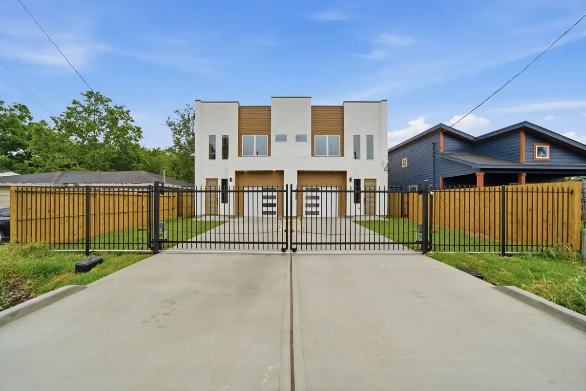 7827 Brandon Street #A/B, Houston, TX 77051 - #1