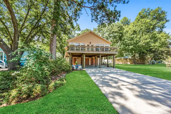 14219 Shadow Bay Drive #J, Willis, TX 77318