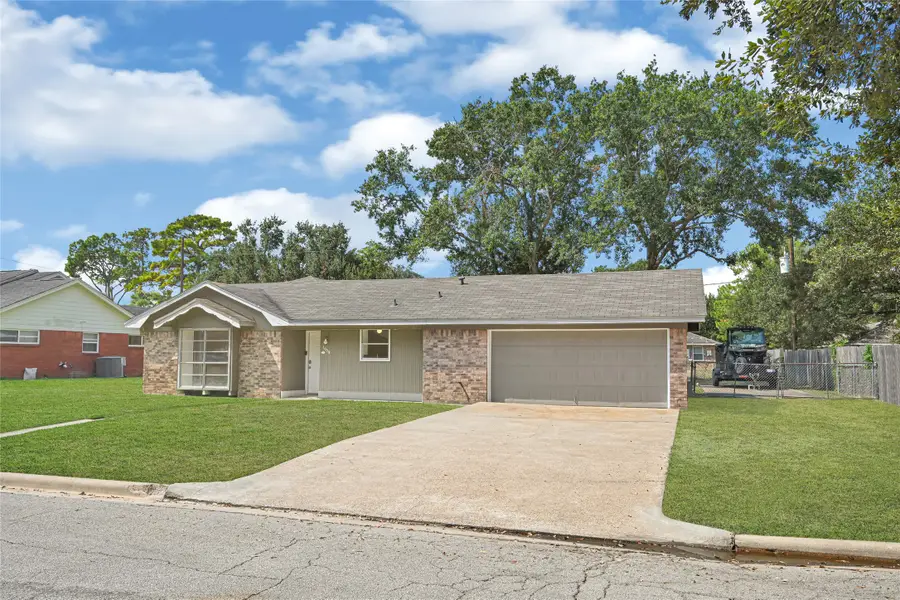 1609 Heights Drive, Katy, TX 77493 - #2