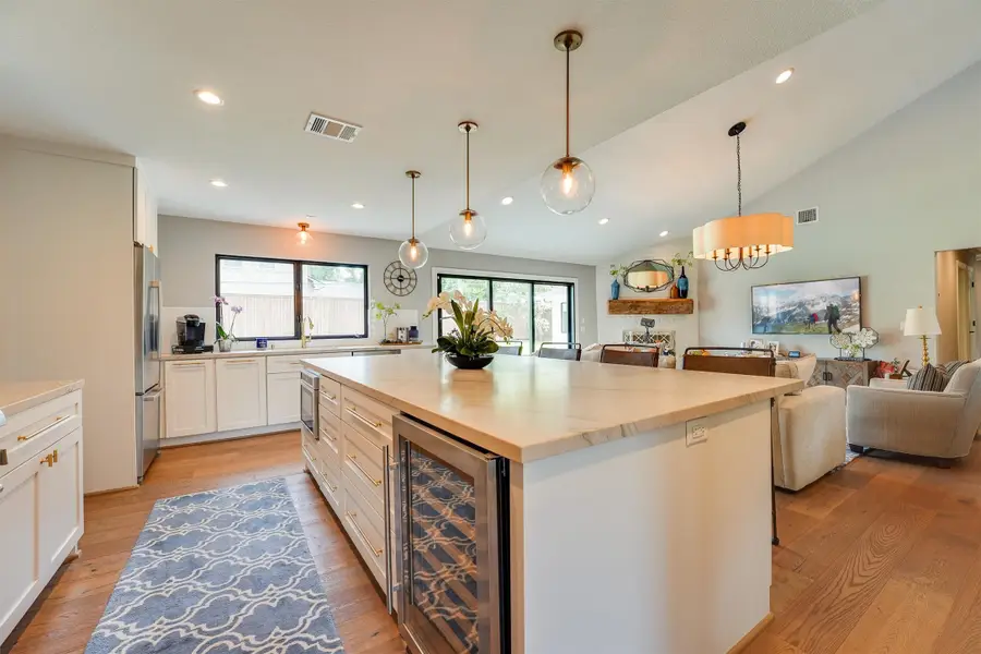 9142 Bronco Drive, Houston, TX 77055 - #3