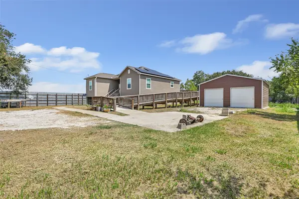 170 County Road 6035, Dayton, TX 77535