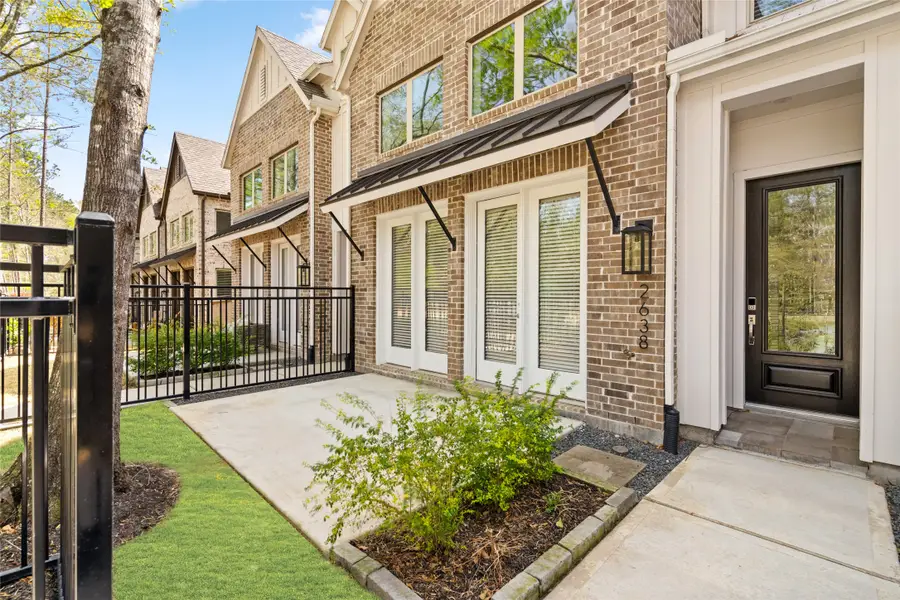 2638 Woodforest Parkway N, Montgomery, TX 77316 - #2