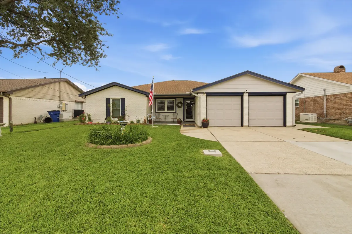 3710 17th Street N, Texas City, TX 77590 - #1
