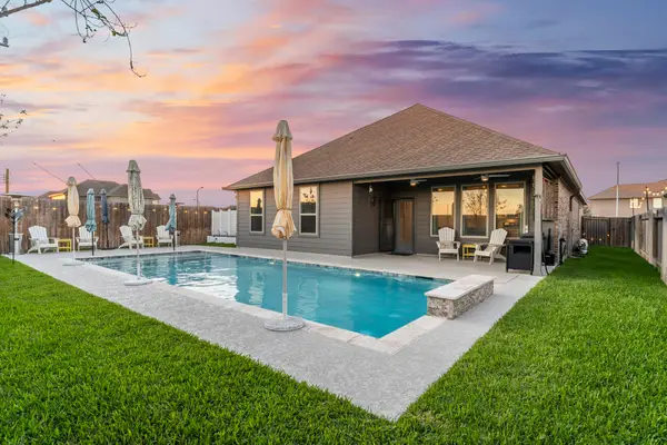 31411 Calle Linda Drive, Hockley, TX 77447