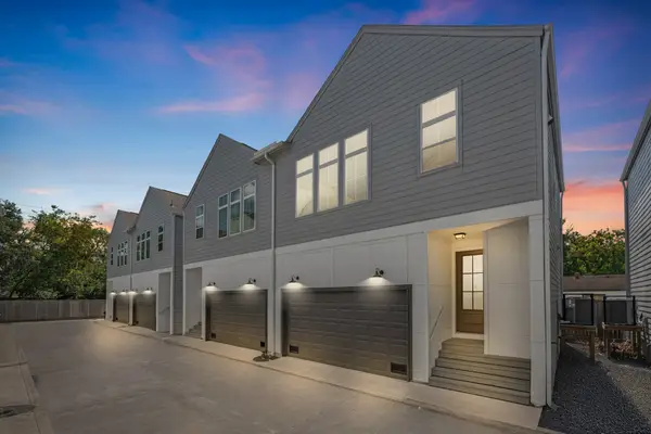 6033 Cypress Street, Houston, TX 77074