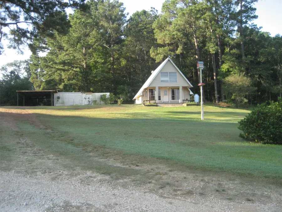 112 Hilltop Drive, Grapeland, TX 75844 - Image #2