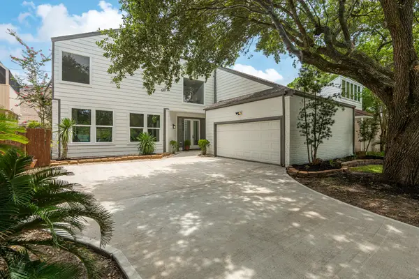 14323 Briarhills Parkway, Houston, TX 77077