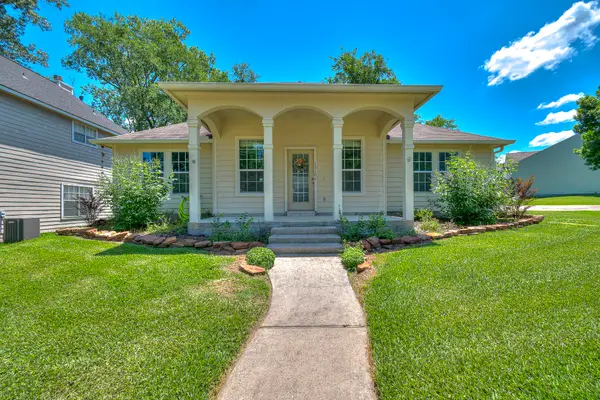 13102 Sirius Court, Willis, TX 77318