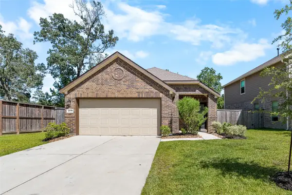 2039 Barrett Gables Drive, Crosby, TX 77532