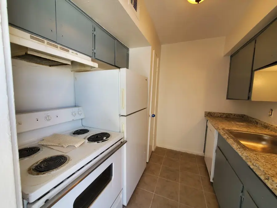 6500 Rampart Street #40, Houston, TX 77081 - Image #2