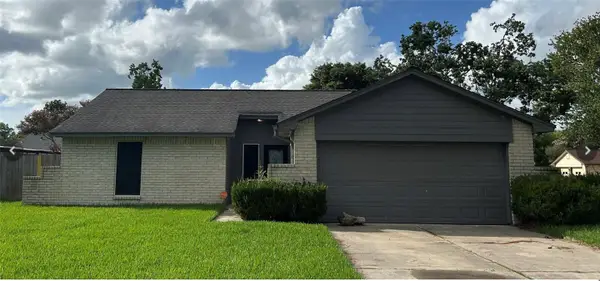 5810 Wildfire Street, League City, TX 77573