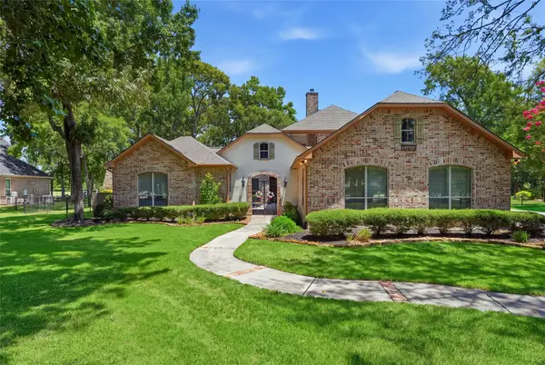 32942 Sawgrass Ct Court, Magnolia, TX 77354