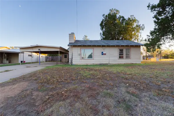 2001 Avenue H, Petersburg, TX 79250