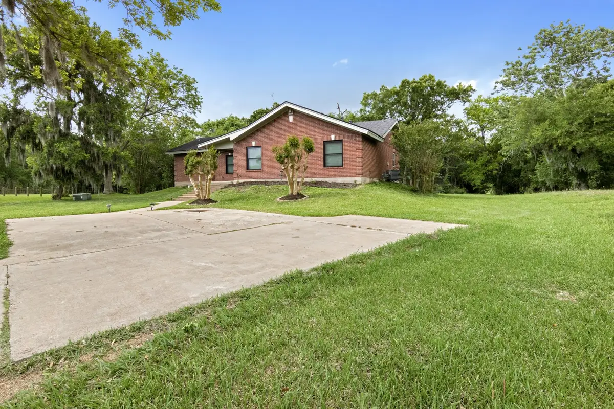 5366 Appleblossom Lane, Friendswood, TX 77546 - #1