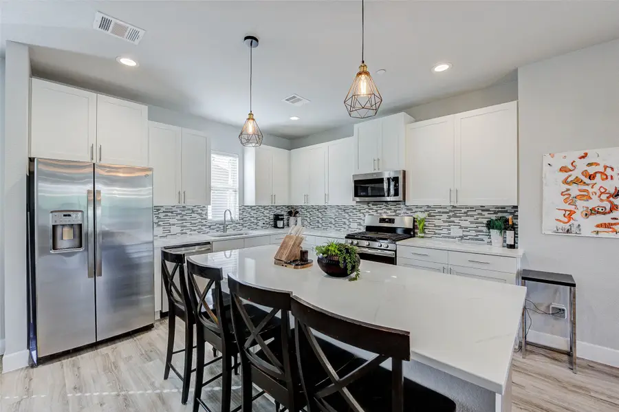 18732 Centro Main Street, Shenandoah, TX 77385 - #3