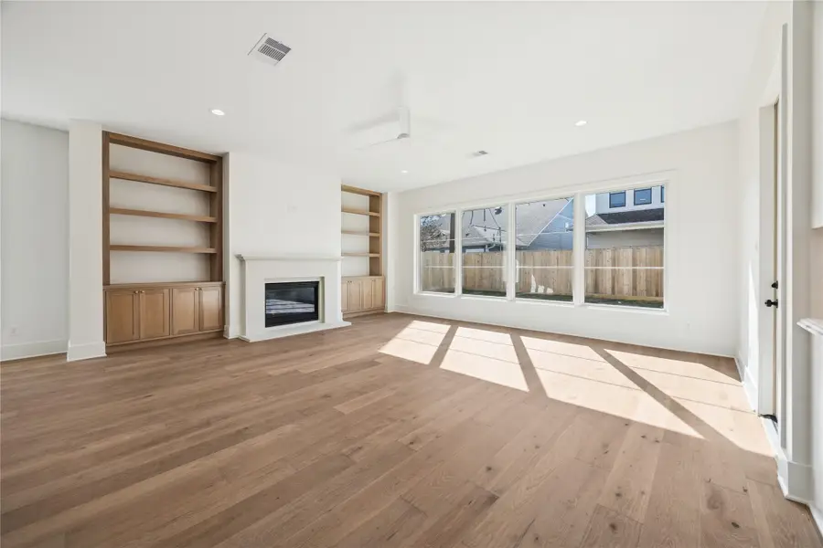 955 W 42nd Street, Houston, TX 77018 - #3