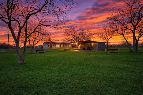 9820 Oberrender Road, Needville, TX 77461