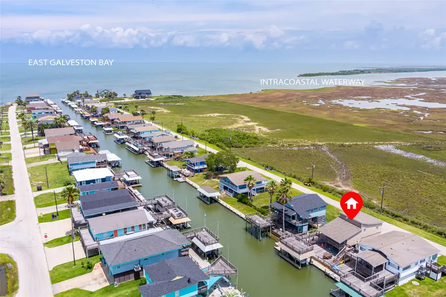 1247 Bay Street, Crystal Beach, TX 77650 - #3