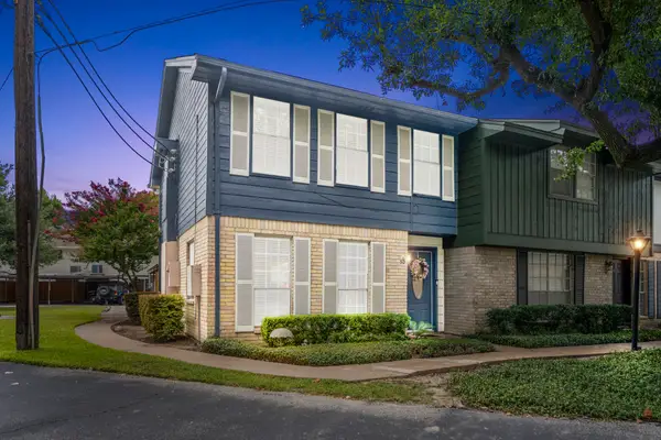 10011 Knoboak Drive #50, Houston, TX 77080
