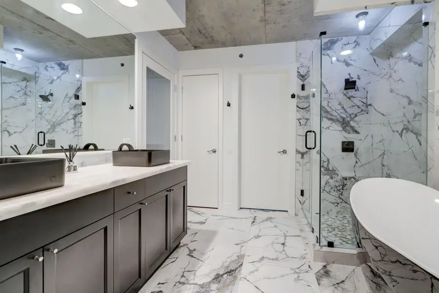 5005 Hidalgo Street #413, Houston, TX 77056 - Image #3