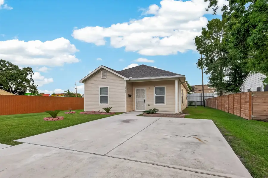 5726 Southwind Street, Houston, TX 77033 - #2