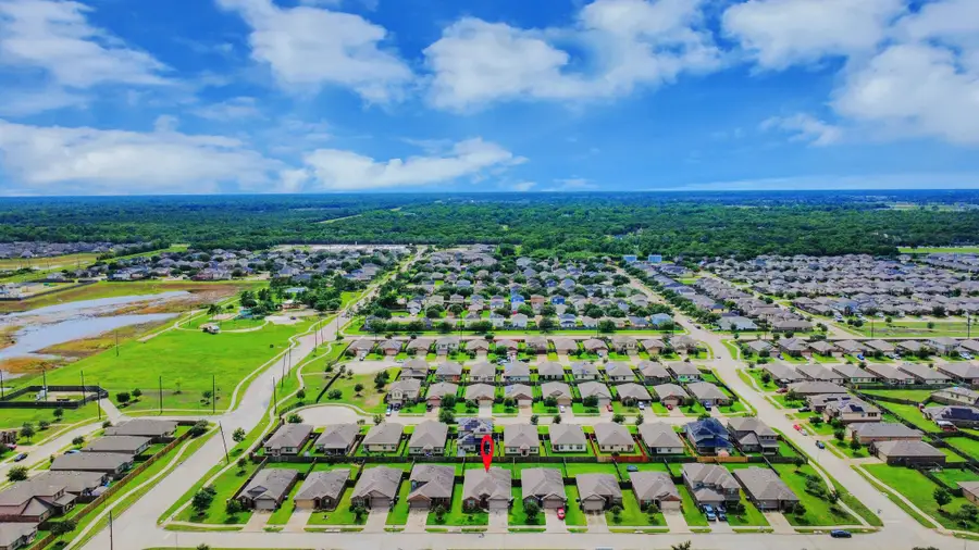8302 Rose Petals Lane, Rosharon, TX 77583 - #2