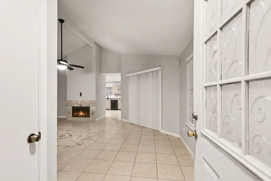 2450 Blackridge Road, Houston, TX 77067 - Image #3