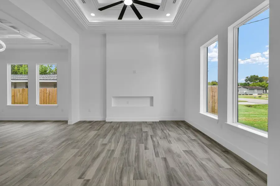805 Lewis Street, Clute, TX 77531 - #2